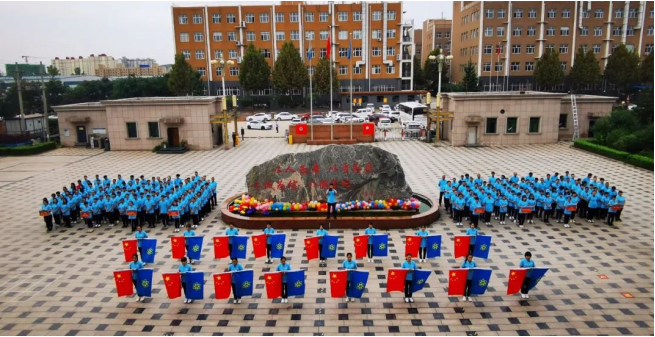 向陽(yáng)集團(tuán)舉辦第八屆體育文化節(jié)活動(dòng)照片